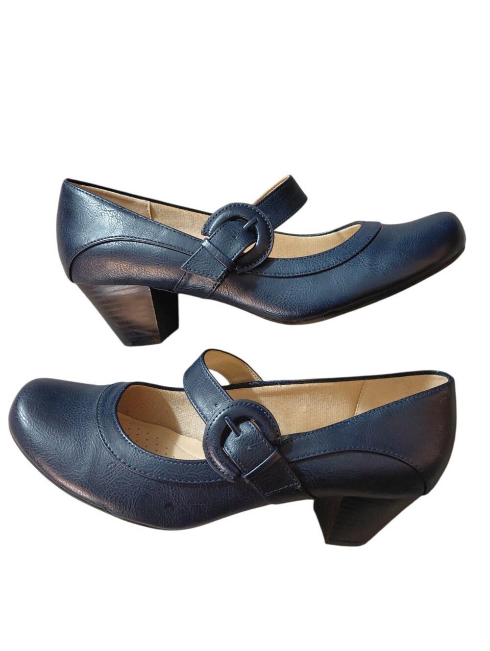 Life Stride Navy Mary Jane Low Block Heel Pumps